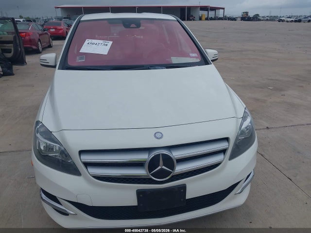 WDDVP9AB0HJ013221 Mercedes-Benz B 250e
