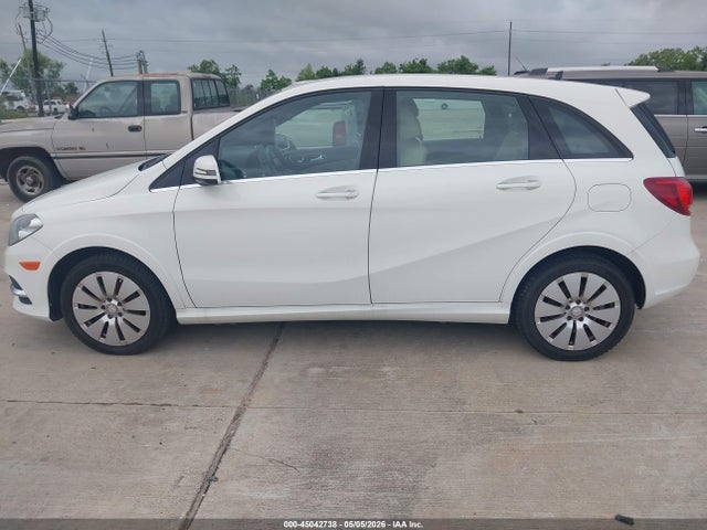 WDDVP9AB0HJ013221 Mercedes-Benz B 250e
