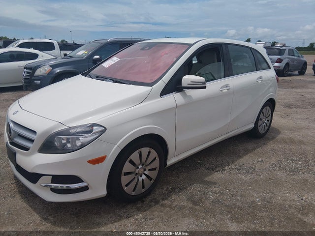 WDDVP9AB0HJ013221 Mercedes-Benz B 250e
