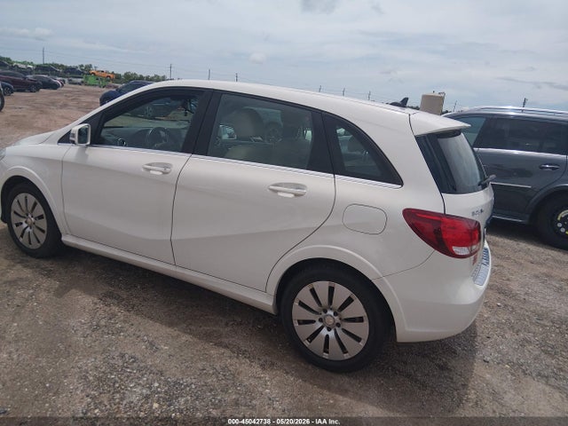 WDDVP9AB0HJ013221 Mercedes-Benz B 250e