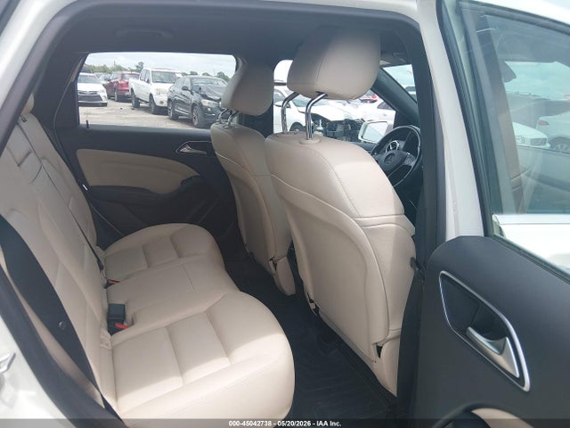 WDDVP9AB0HJ013221 Mercedes-Benz B 250e