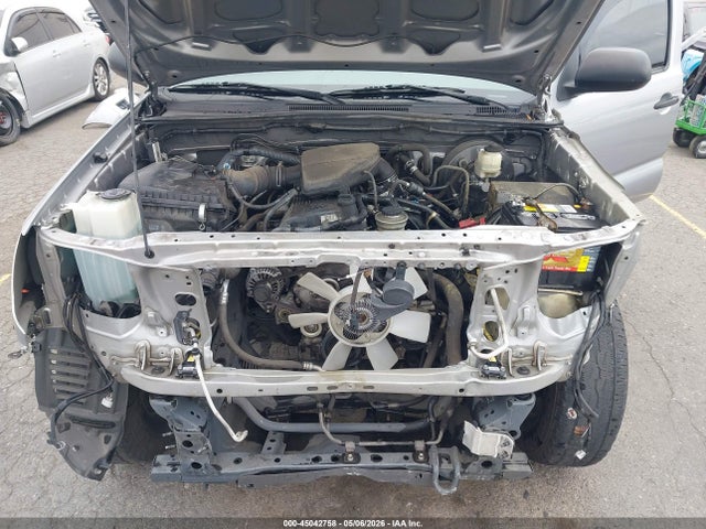 2015 Toyota Tacoma Prerunner მანქანა იყიდება აუქციონზე, vin: 5TFTX4GN3FX050313, აუქციონის ნომერი: 45042758