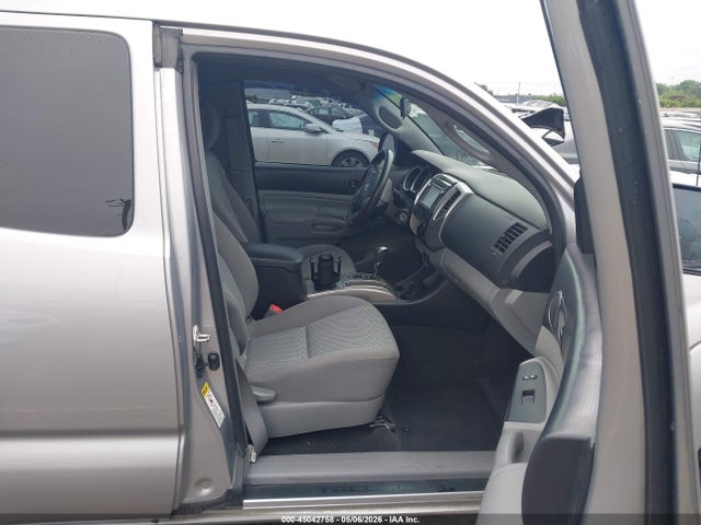 2015 Toyota Tacoma Prerunner მანქანა იყიდება აუქციონზე, vin: 5TFTX4GN3FX050313, აუქციონის ნომერი: 45042758