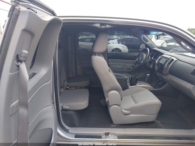 2015 Toyota Tacoma Prerunner მანქანა იყიდება აუქციონზე, vin: 5TFTX4GN3FX050313, აუქციონის ნომერი: 45042758