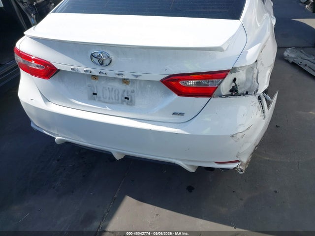 4T1B11HK9KU818688 Toyota CAMRY SE