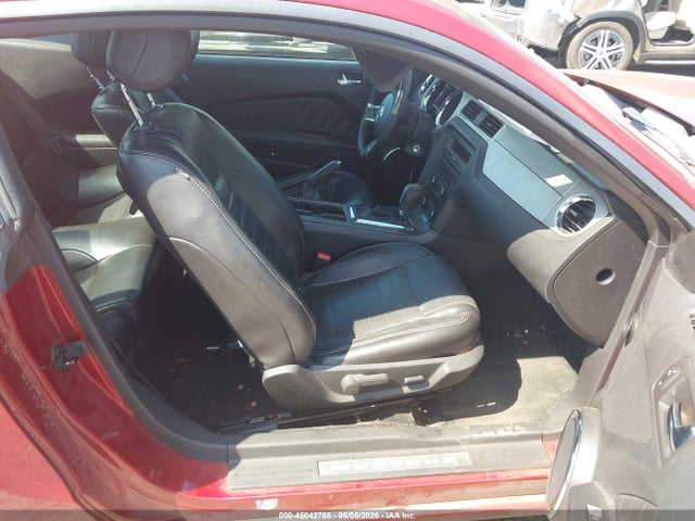 Продажа на аукционе авто 2014 Ford Mustang V6 Premium, vin: 1ZVBP8AM0E5280708, номер лота: 45042785