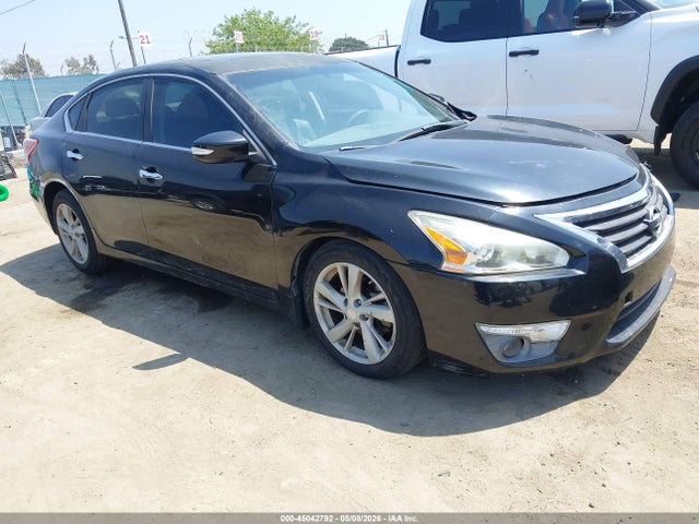 2014 1N4AL3AP8EC102053 main image