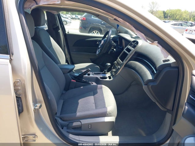 2015 Chevrolet Malibu Ls მანქანა იყიდება აუქციონზე, vin: 1G11B5SL9FF149928, აუქციონის ნომერი: 45042802