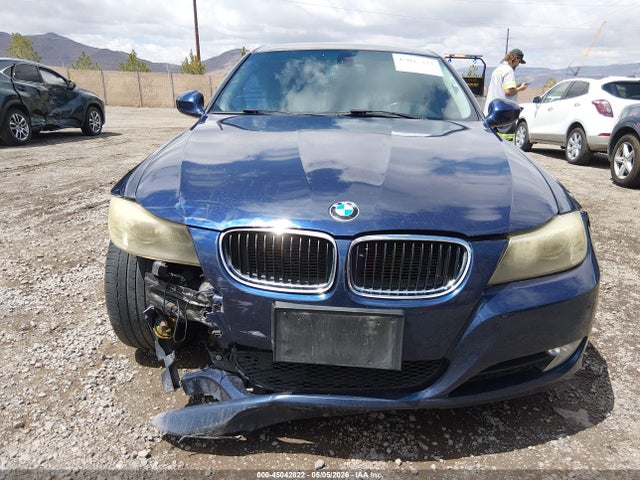 45042822 :رقم المزاد ، WBAPH7C5XBE852656 vin ، 2011 Bmw 328i مزاد بيع