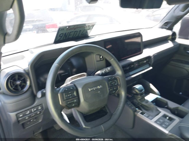 Продажа на аукционе авто 2024 Toyota Land Cruiser, vin: JTEABFAJ0RK005639, номер лота: 45042831
