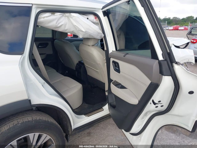 2023 Nissan Rogue Sv Fwd მანქანა იყიდება აუქციონზე, vin: 5N1BT3BA5PC816083, აუქციონის ნომერი: 45042844