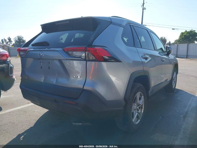 Toyota Rav4 Xle 2021 2T3W1RFV1MC113067 Image 4