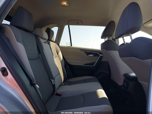 Toyota Rav4 Xle 2021 2T3W1RFV1MC113067 Image 8