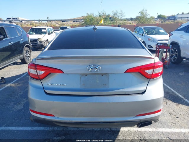 Hyundai Sonata 2017 5NPE24AF3HH580689 Image 16