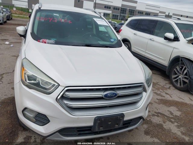 Продажа на аукционе авто 2017 Ford Escape Titanium, vin: 1FMCU0J92HUC80292, номер лота: 45042906