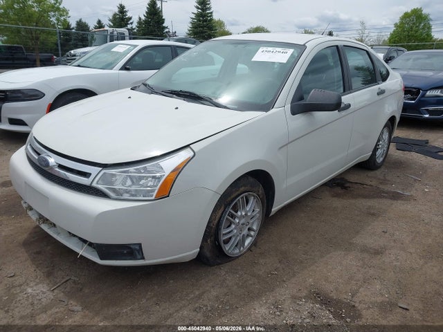 45042940 :رقم المزاد ، 1FAHP35N09W183842 vin ، 2009 Ford Focus Se مزاد بيع