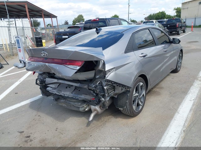 KMHLS4AG7PU522942 Hyundai ELANTRA SEL