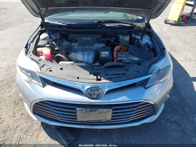 45042966 :رقم المزاد ، 4T1BD1EB0JU059729 vin ، 2018 Toyota Avalon Hybrid Limited مزاد بيع