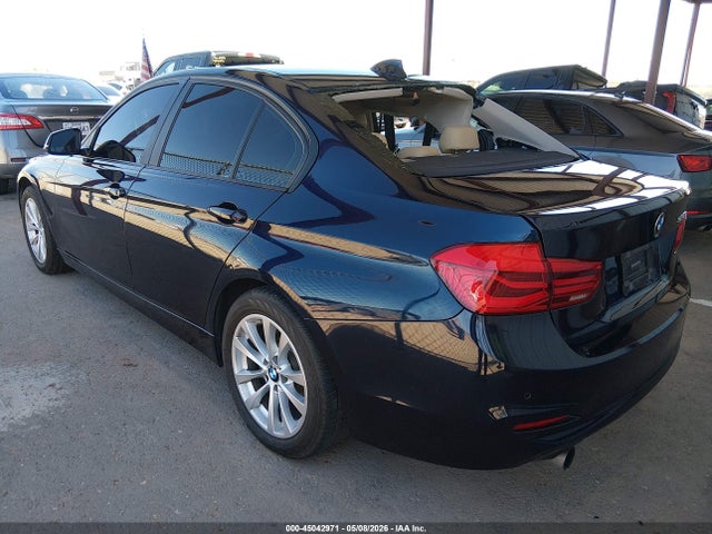 Aukcja sprzedaży 2017 Bmw 320i, vin: WBA8E1G51HNU13956, numer aukcji: 45042971