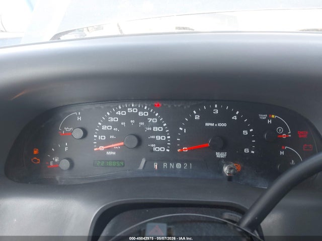 45042975 :رقم المزاد ، 1FTNW21L83ED19811 vin ، 2003 Ford F-250 Lariat/xl/xlt مزاد بيع