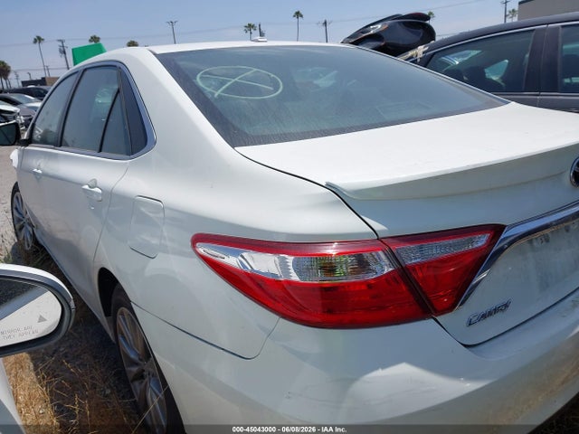 Продажа на аукционе авто 2016 Toyota Camry Hybrid Xle, vin: 4T1BD1FK6GU184922, номер лота: 45043000