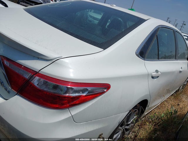 Продажа на аукционе авто 2016 Toyota Camry Hybrid Xle, vin: 4T1BD1FK6GU184922, номер лота: 45043000
