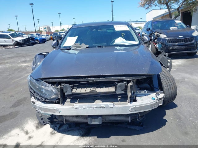 Продажа на аукционе авто 2018 Honda Accord Lx, vin: 1HGCV1F16JA124842, номер лота: 45043022