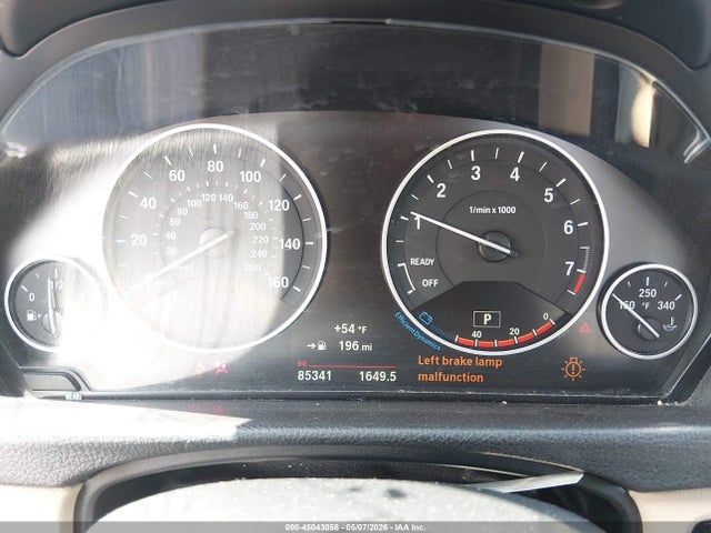 2017 Bmw 330i Xdrive მანქანა იყიდება აუქციონზე, vin: WBA8D9G50HNU61174, აუქციონის ნომერი: 45043058