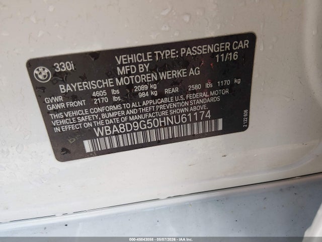 2017 Bmw 330i Xdrive მანქანა იყიდება აუქციონზე, vin: WBA8D9G50HNU61174, აუქციონის ნომერი: 45043058