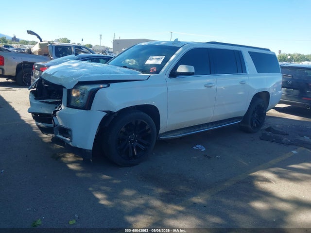 GMC Yukon Xl Slt 2017 1GKS2GKC4HR178427 Image 2