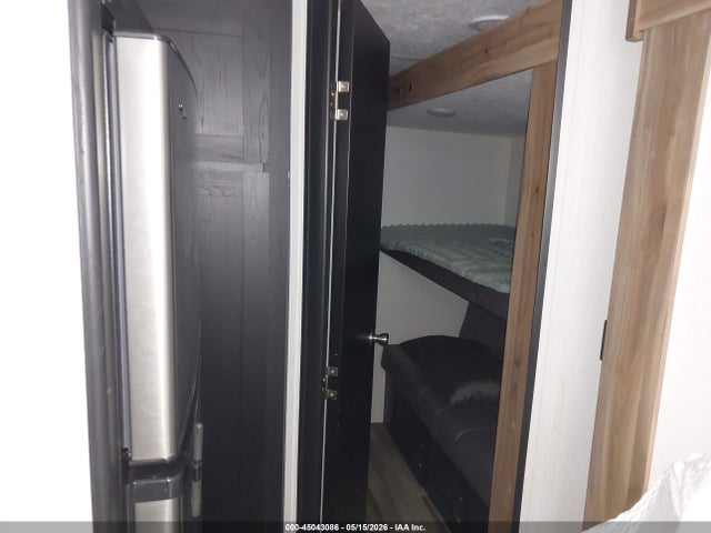 Coachmen Freedom Express 2022 5ZT2FEXB9NW025378 Image 11