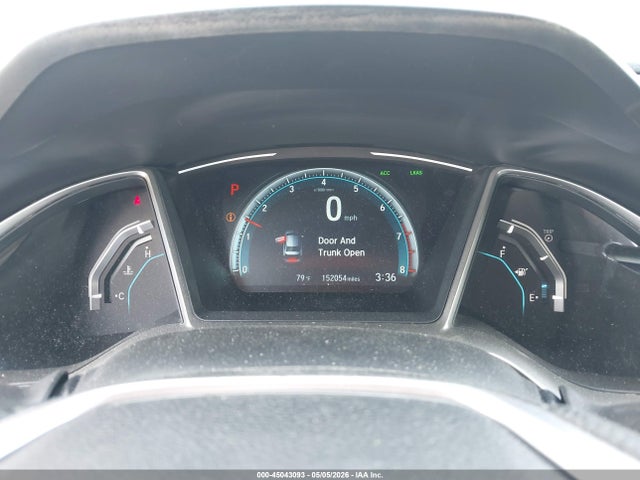 45043093 :رقم المزاد ، 19XFC2F83HE026010 vin ، 2017 Honda Civic Ex مزاد بيع