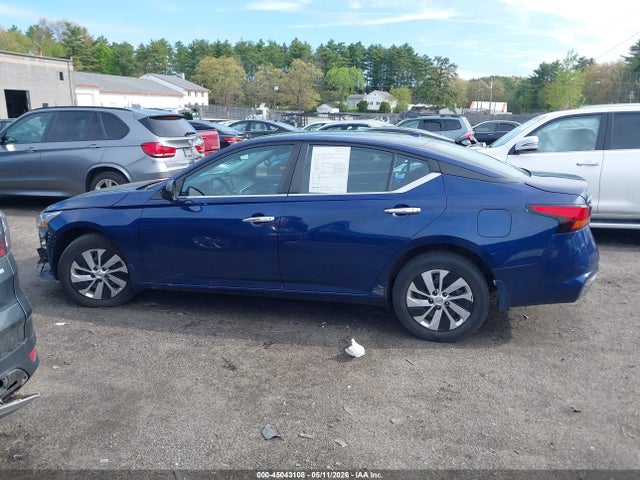 1N4BL4BW8LN323427 Nissan Altima S Intelligent Awd