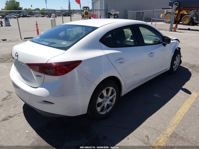 Продаж на аукціоні авто 2016 Mazda Mazda3 I Sport, vin: 3MZBM1T73GM311535, номер лоту: 45043119