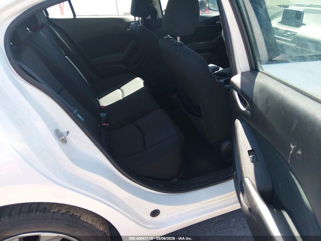 Продаж на аукціоні авто 2016 Mazda Mazda3 I Sport, vin: 3MZBM1T73GM311535, номер лоту: 45043119