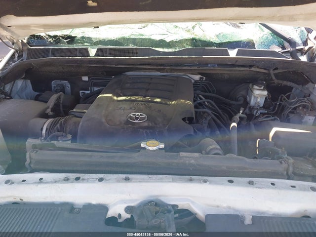 45043136 :رقم المزاد ، 5TFRM5F15EX074196 vin ، 2014 Toyota Tundra Sr5 4.6l V8 مزاد بيع