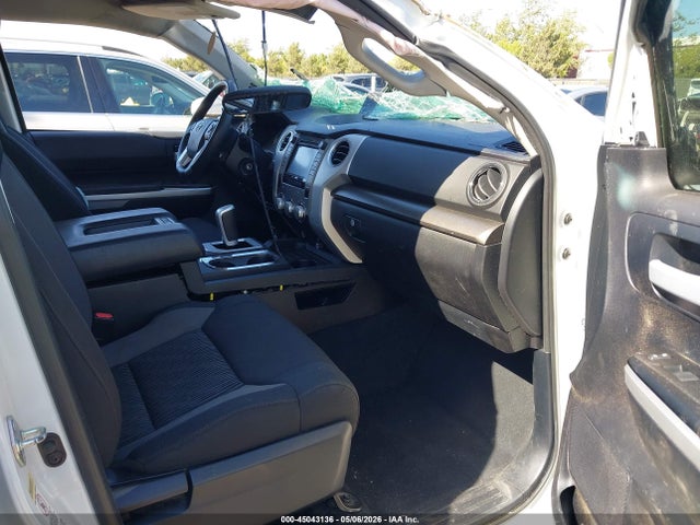 45043136 :رقم المزاد ، 5TFRM5F15EX074196 vin ، 2014 Toyota Tundra Sr5 4.6l V8 مزاد بيع