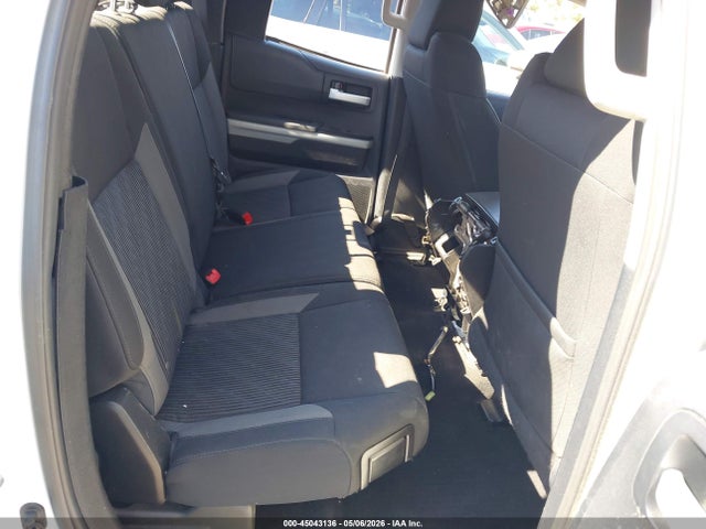 45043136 :رقم المزاد ، 5TFRM5F15EX074196 vin ، 2014 Toyota Tundra Sr5 4.6l V8 مزاد بيع
