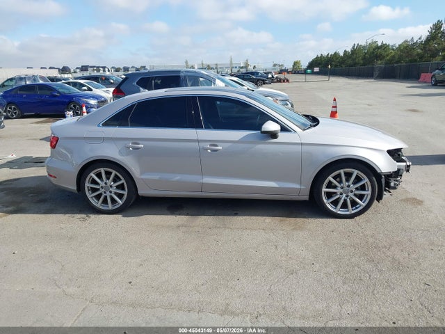 45043149 :رقم المزاد ، WAUCJGFF7F1073283 vin ، 2015 Audi A3 2.0 Tdi Premium مزاد بيع