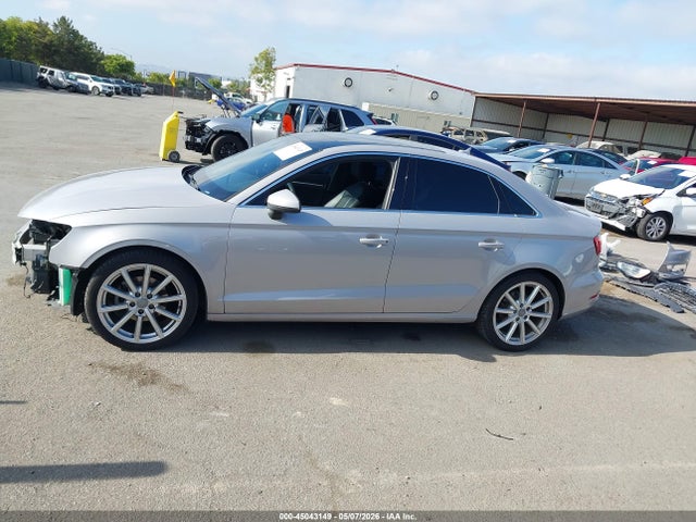 45043149 :رقم المزاد ، WAUCJGFF7F1073283 vin ، 2015 Audi A3 2.0 Tdi Premium مزاد بيع