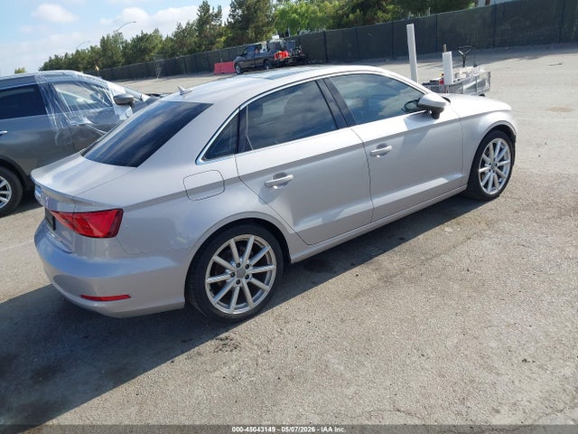 45043149 :رقم المزاد ، WAUCJGFF7F1073283 vin ، 2015 Audi A3 2.0 Tdi Premium مزاد بيع