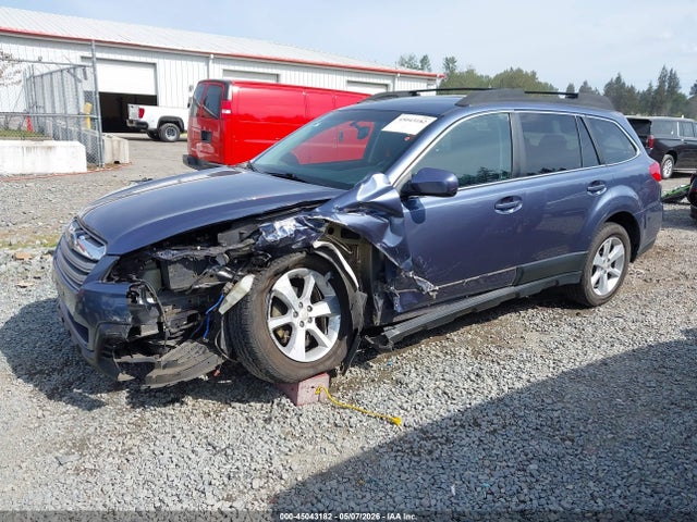 Продаж на аукціоні авто 2014 Subaru Outback 2.5i Premium, vin: 4S4BRBCC2E3319689, номер лоту: 45043182