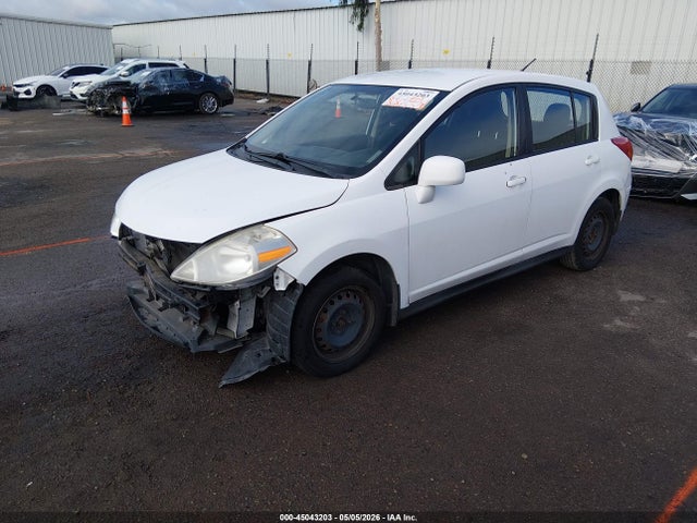 2012 Nissan Versa 1.8 S მანქანა იყიდება აუქციონზე, vin: 3N1BC1CP7CK239141, აუქციონის ნომერი: 45043203