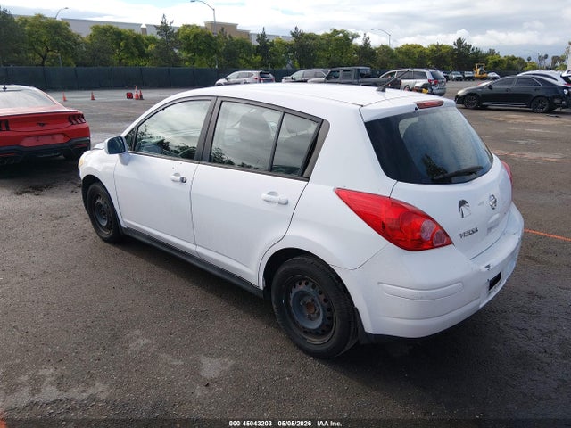 2012 Nissan Versa 1.8 S მანქანა იყიდება აუქციონზე, vin: 3N1BC1CP7CK239141, აუქციონის ნომერი: 45043203