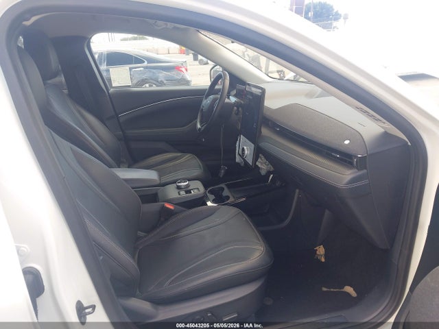 Ford Mustang Mach-e Premium 2024 3FMTK3R49RMA20333 Image 5