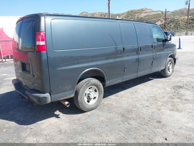 1GCZGHFG6H1266022 Chevrolet Express 3500 Work Van