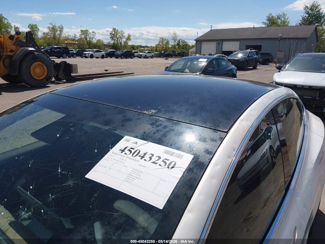Продаж на аукціоні авто 2019 Tesla Model 3 Long Range/performance, vin: 5YJ3E1EB5KF437432, номер лоту: 45043250