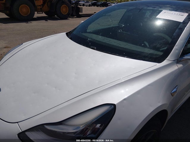 Продаж на аукціоні авто 2019 Tesla Model 3 Long Range/performance, vin: 5YJ3E1EB5KF437432, номер лоту: 45043250