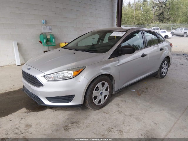 Продаж на аукціоні авто 2015 Ford Focus S, vin: 1FADP3E28FL281728, номер лоту: 45043251