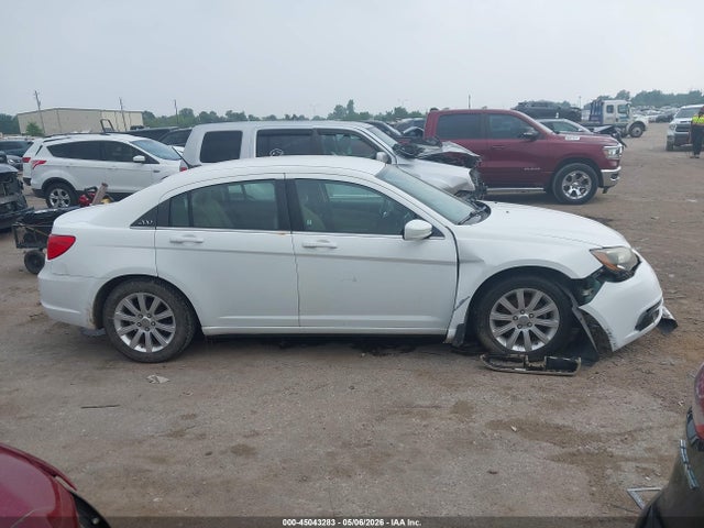 Aukcja sprzedaży 2011 Chrysler 200 Touring, vin: 1C3BC1FB2BN618719, numer aukcji: 45043283
